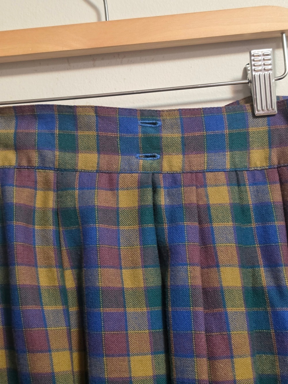 Vintage Viyella Plaid Maxi Skirt in Blue & Green - Classic Women's Skirt - Picture 5 of 9